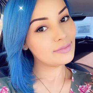 Meet your Posher, Karla